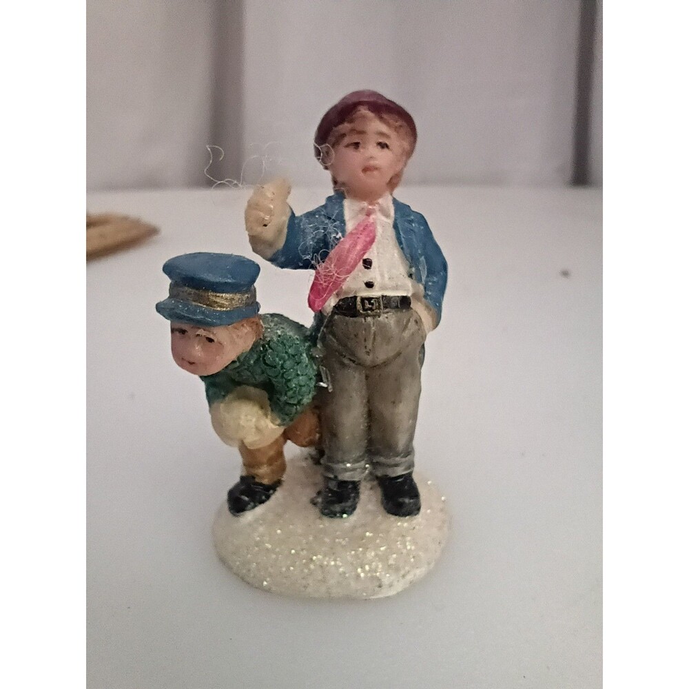 Christmas Town Village Figurine - Children Snowball Fight